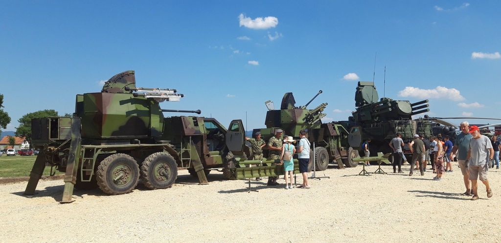 zbor 1.jpg